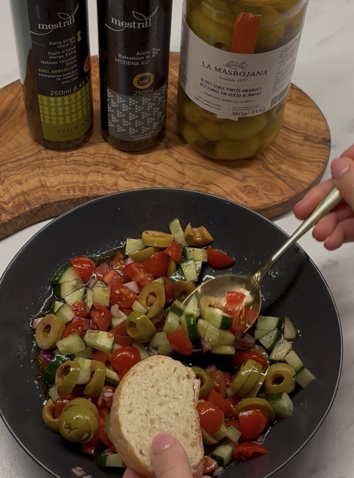 Lihtne ja kiire Vahemere dip/salat.